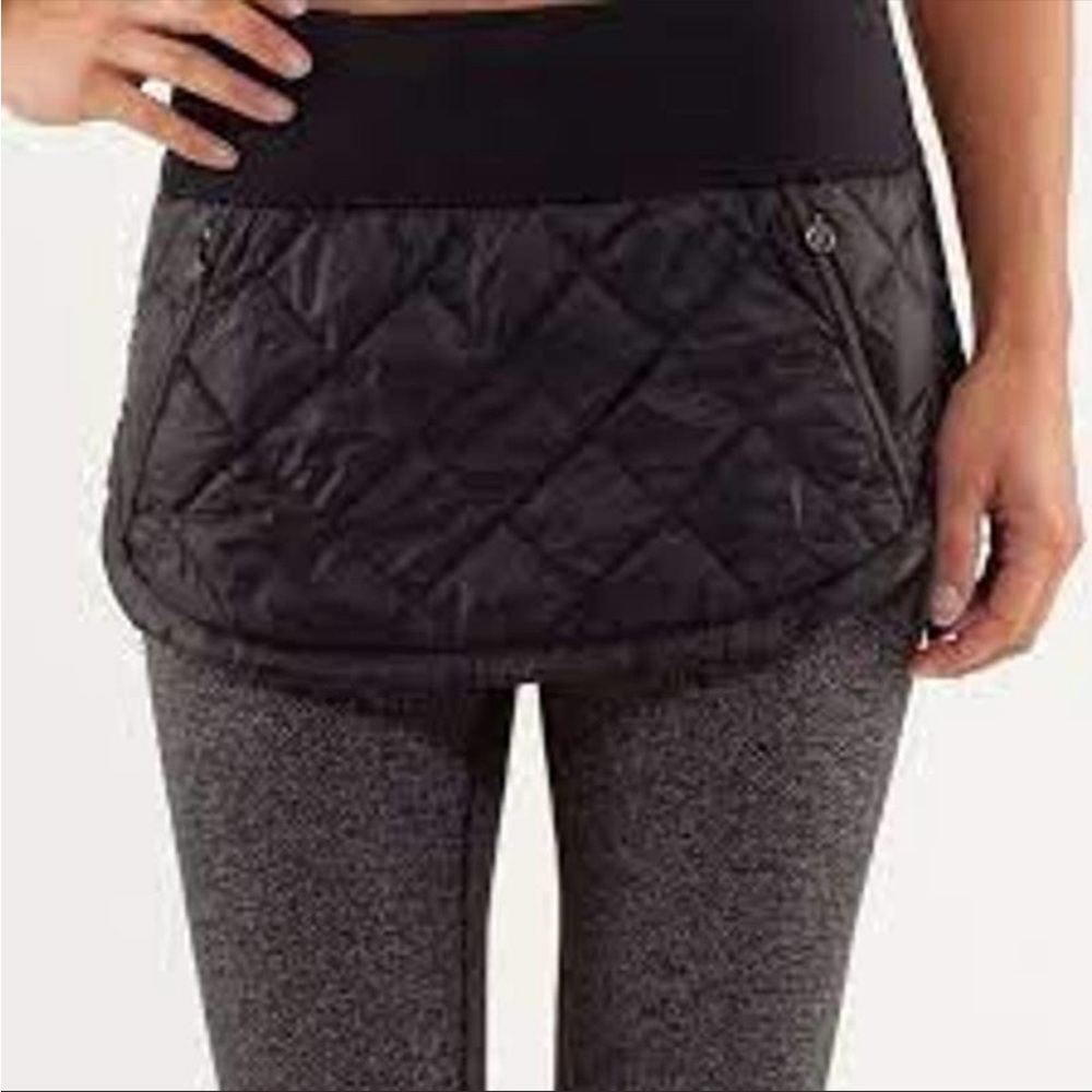 Lululemon Hot Cheeks down skirt siz 8